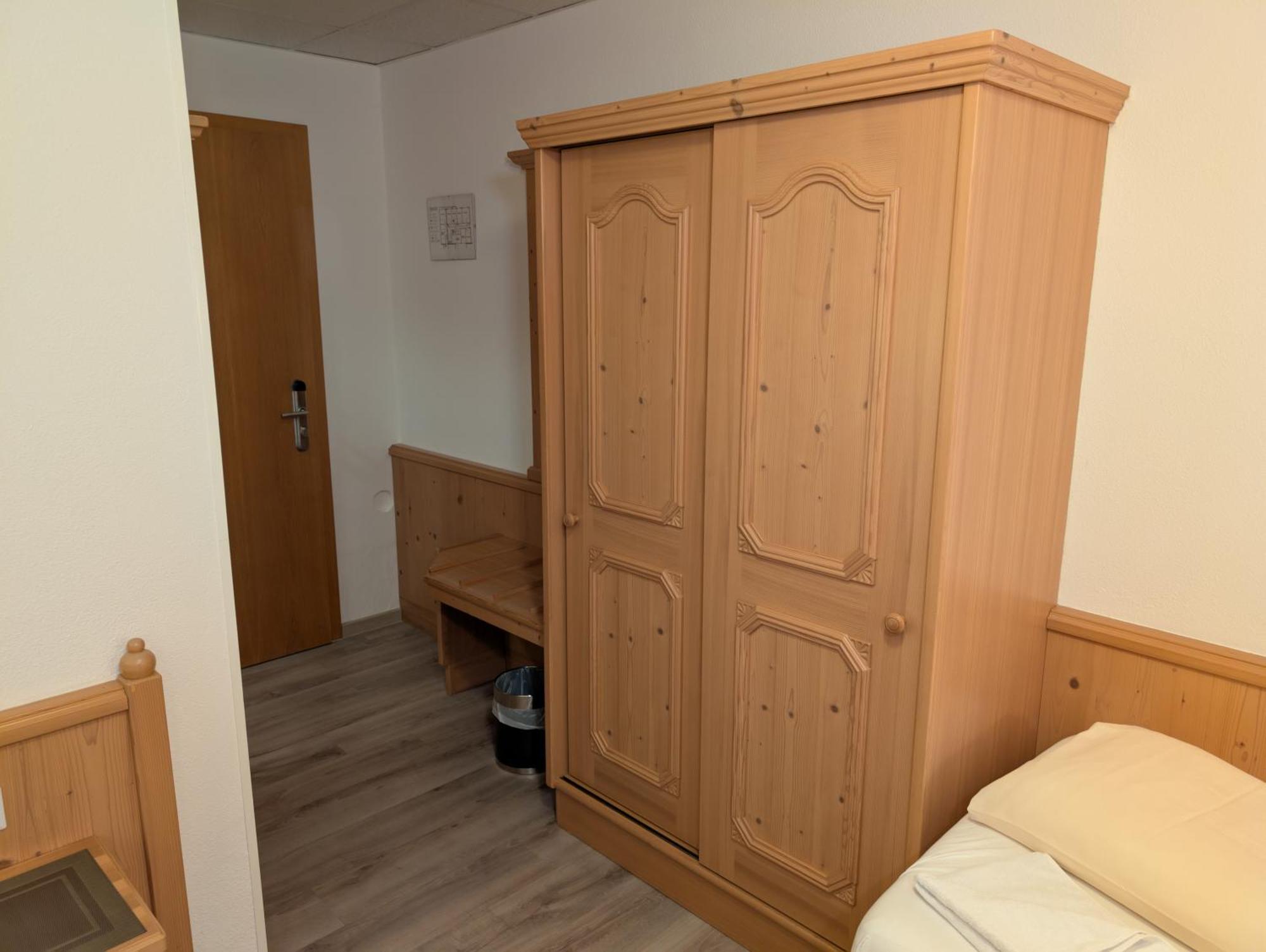 Weißenhorn Hotel-Gasthof Zur Rose חדר תמונה