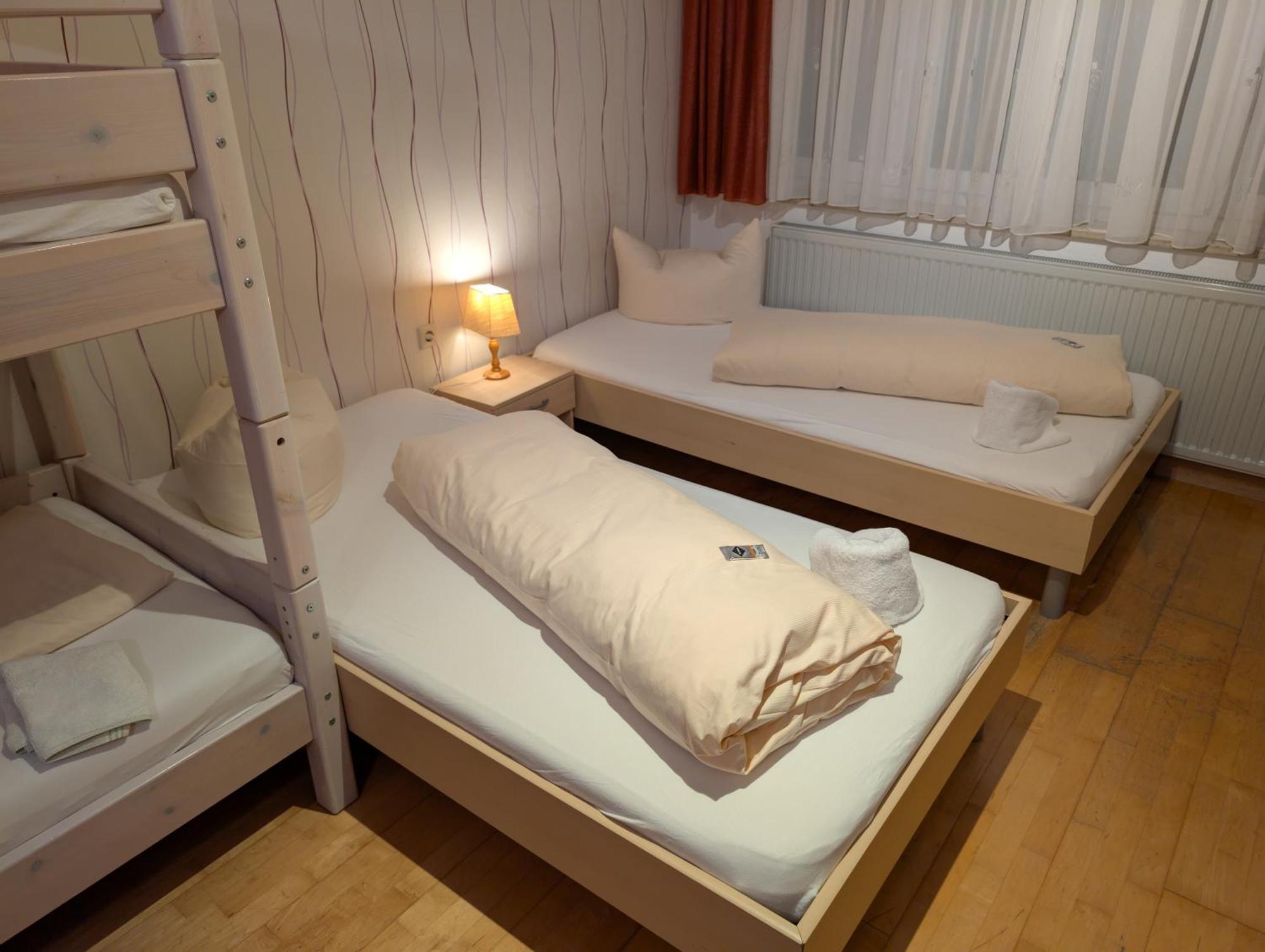 Weißenhorn Hotel-Gasthof Zur Rose חדר תמונה