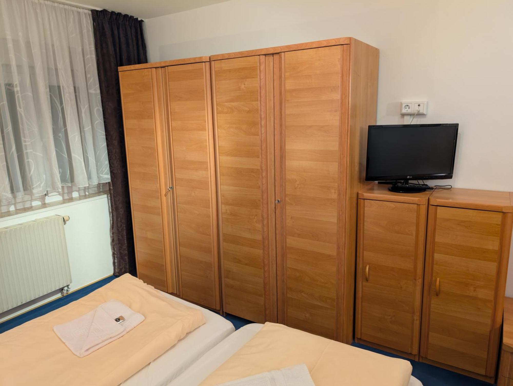 Weißenhorn Hotel-Gasthof Zur Rose חדר תמונה